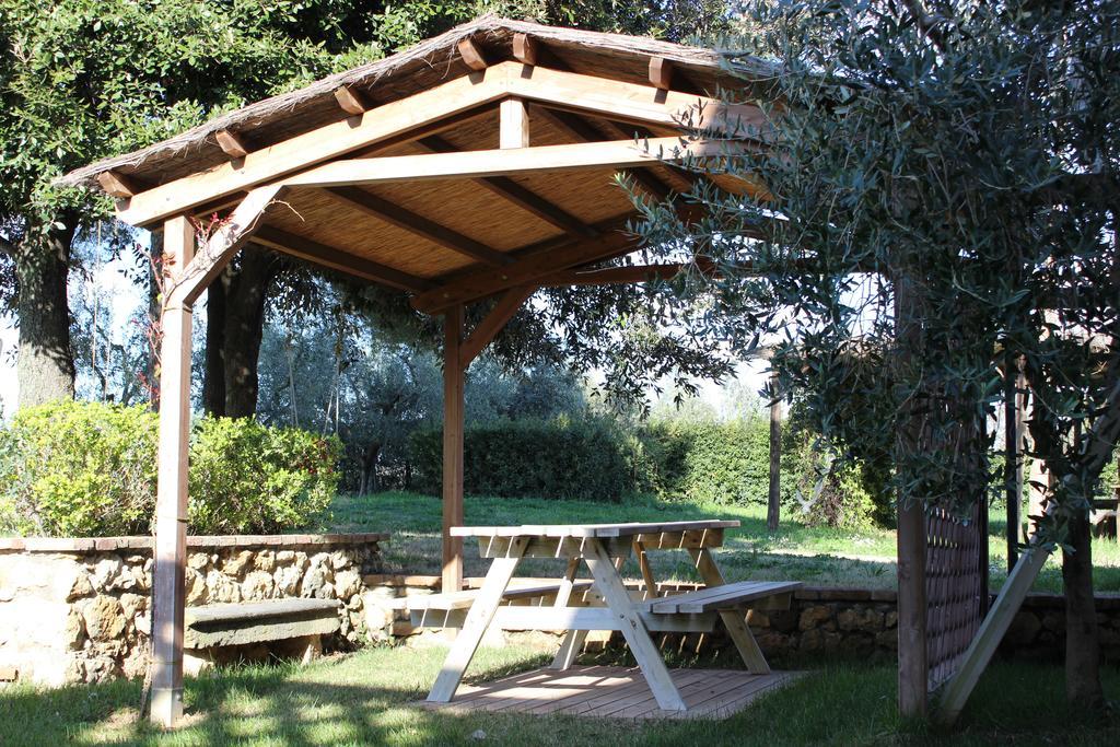 Agriturismo Le Vallette 비보나 외부 사진