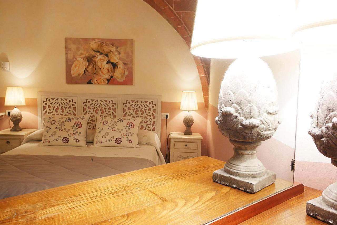 Agriturismo Le Vallette 비보나 외부 사진