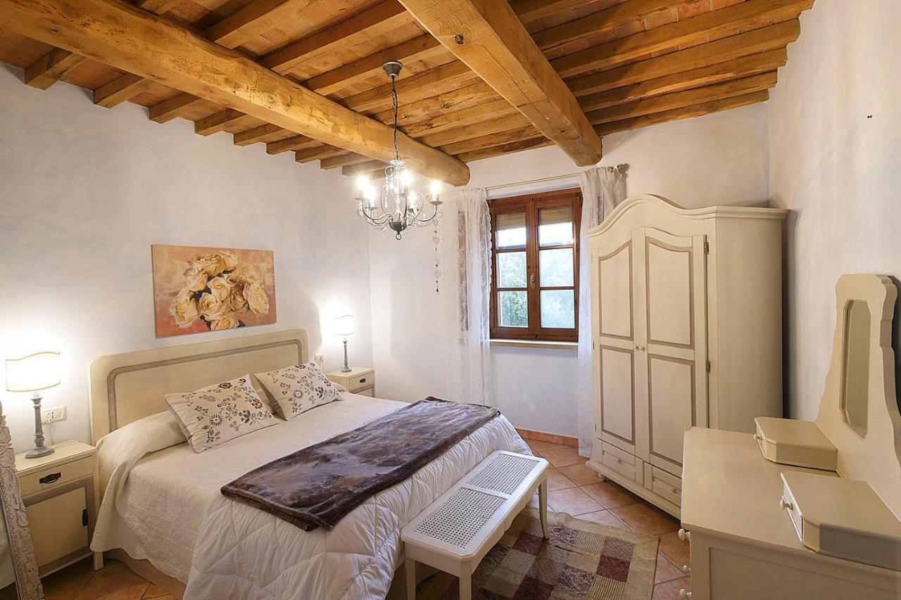 Agriturismo Le Vallette 비보나 외부 사진
