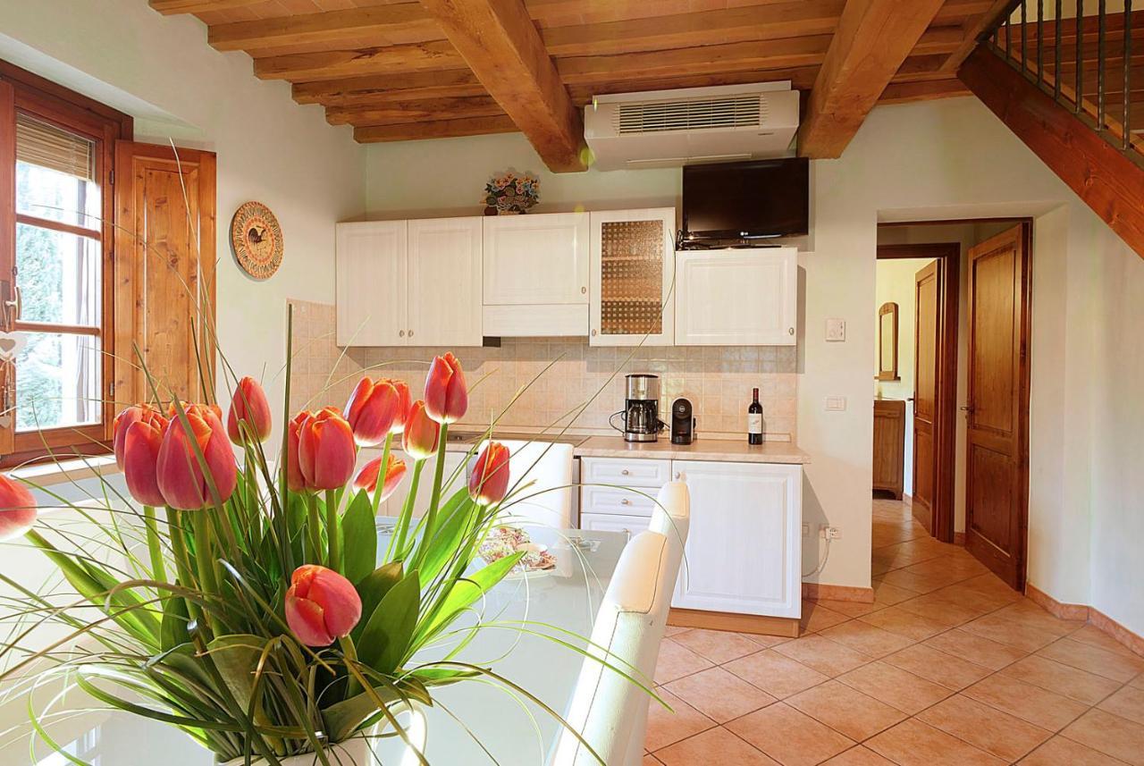 Agriturismo Le Vallette 비보나 외부 사진